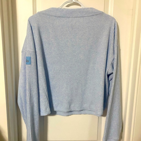 Alo Soft Sweater - Picture 2 of 3